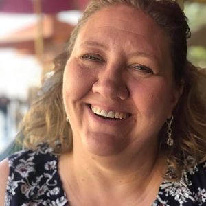 Meet your Posher, Lori